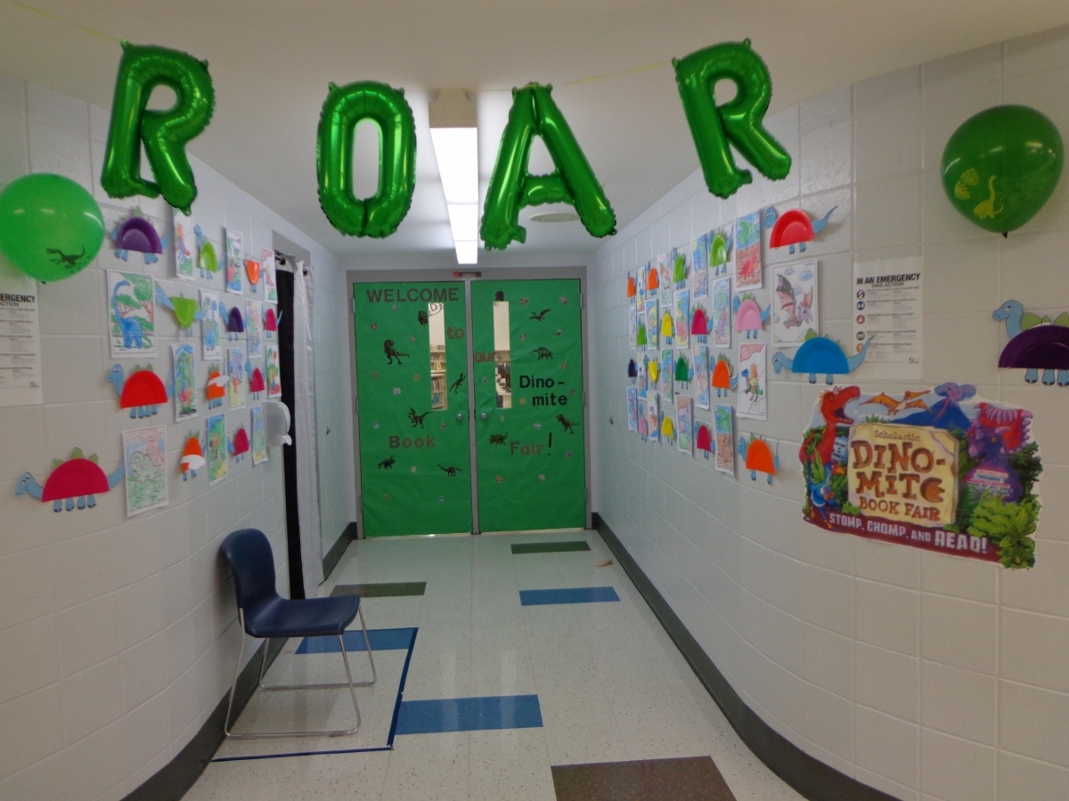 We had a Dino-mite Book Fair. Thank you to all students, parents and staff for making our Book Fair a "roaring" success. A special thank you to Mrs. Webb for being the co-chairperson this year.